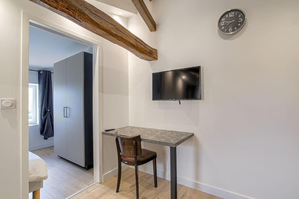 Le Francfort - Les Appartements De L'Olivier Loyettes Εξωτερικό φωτογραφία